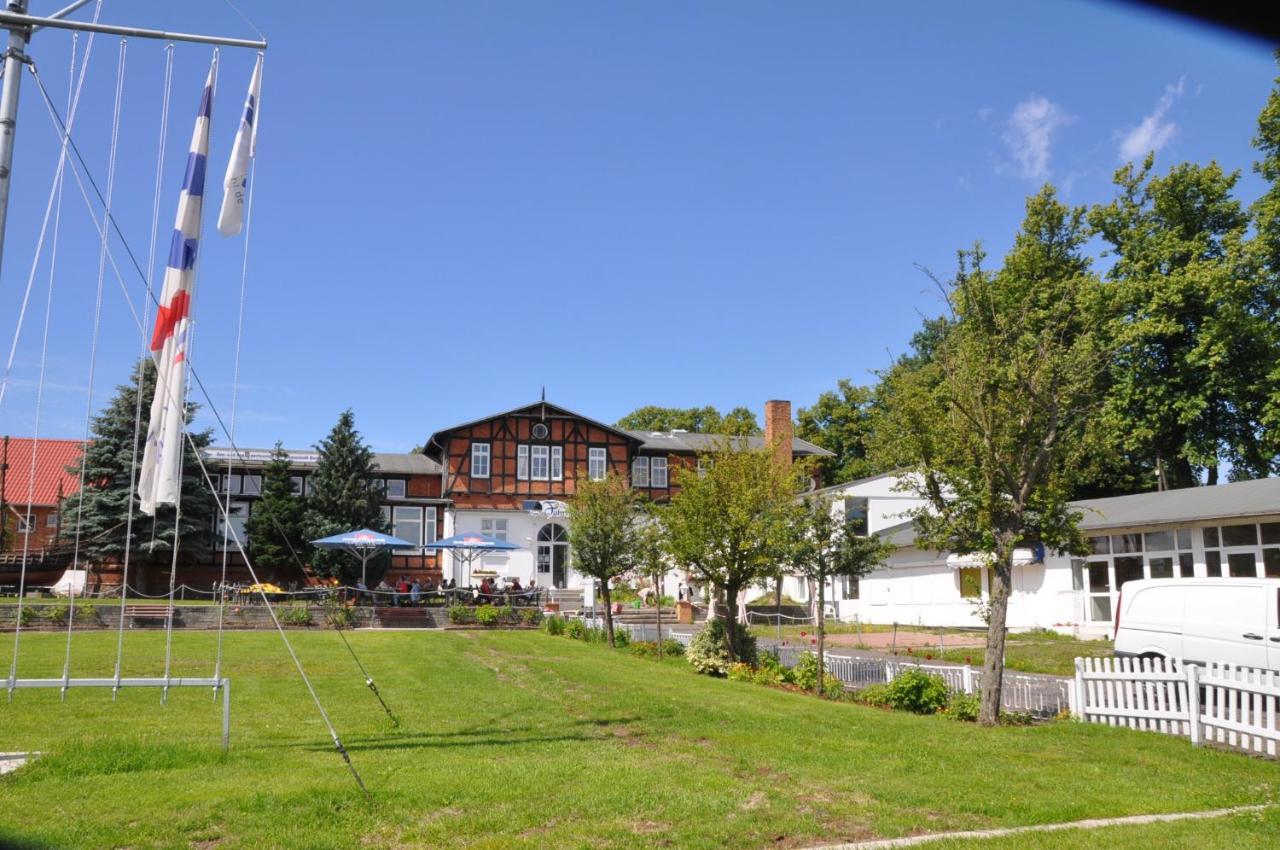 Pension Zum Alten Faehrhaus Rostock Eksteriør billede