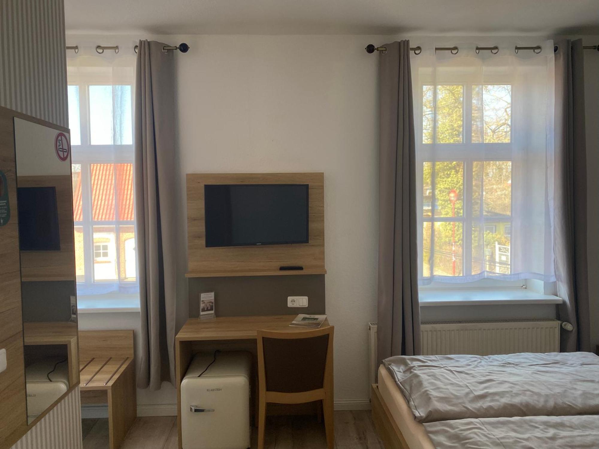 Pension Zum Alten Faehrhaus Rostock Eksteriør billede