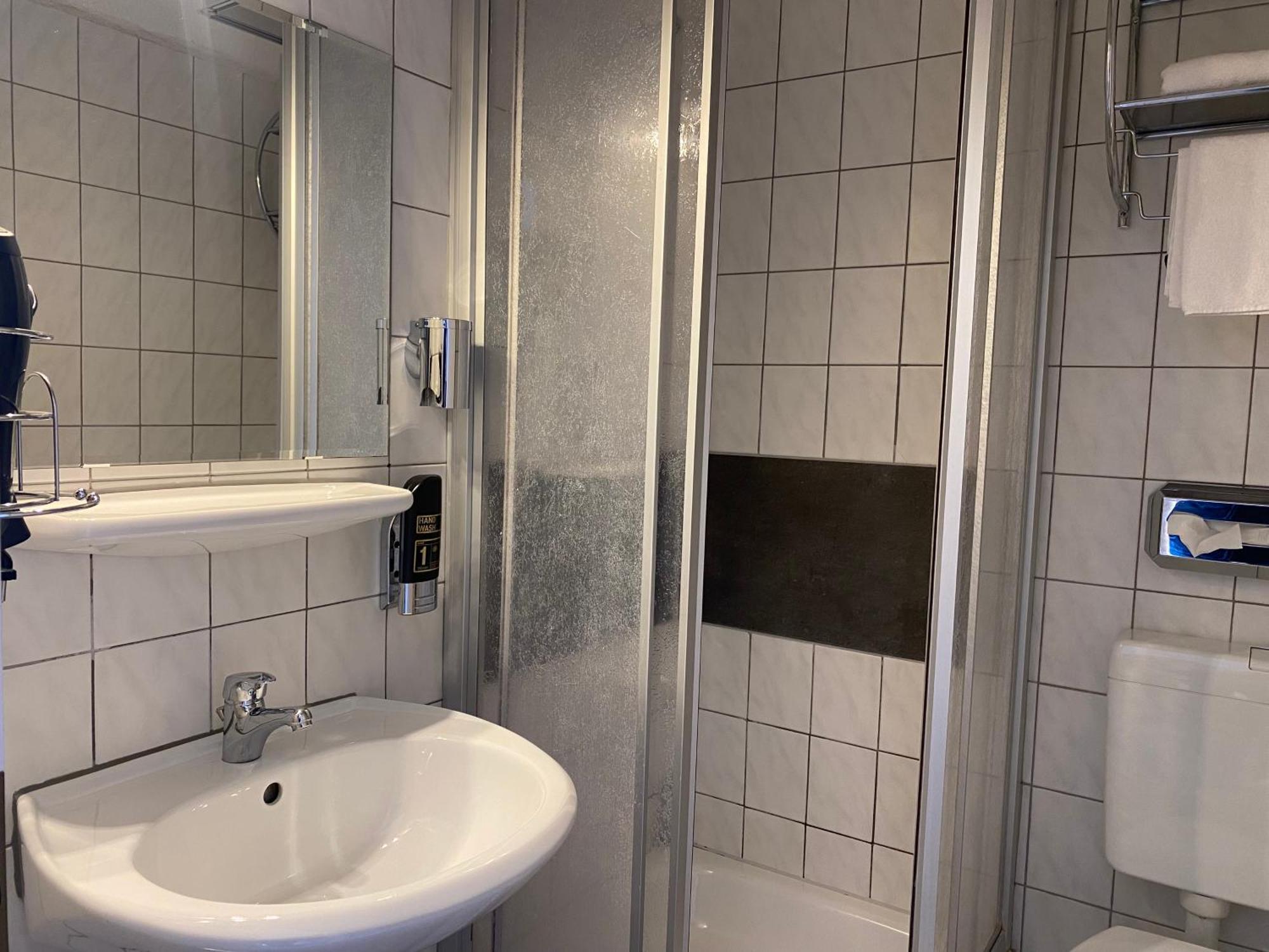 Pension Zum Alten Faehrhaus Rostock Værelse billede